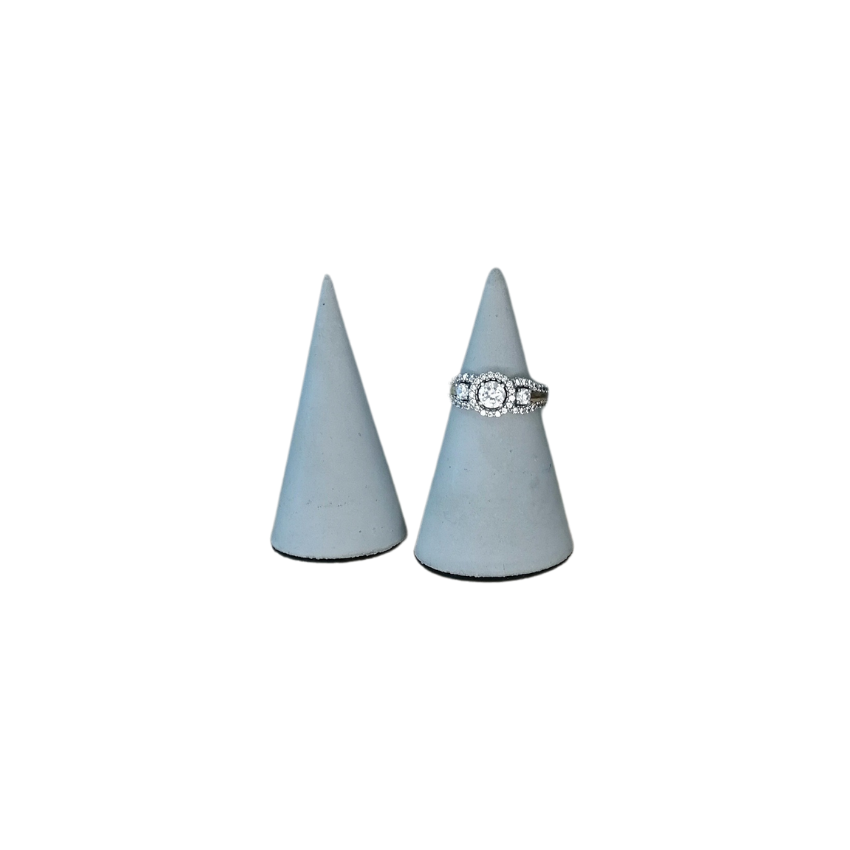 Cement Small Ring Holder